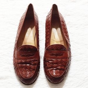 Bottega Veneta Women's Intrecciato Loafers SZ 8.5